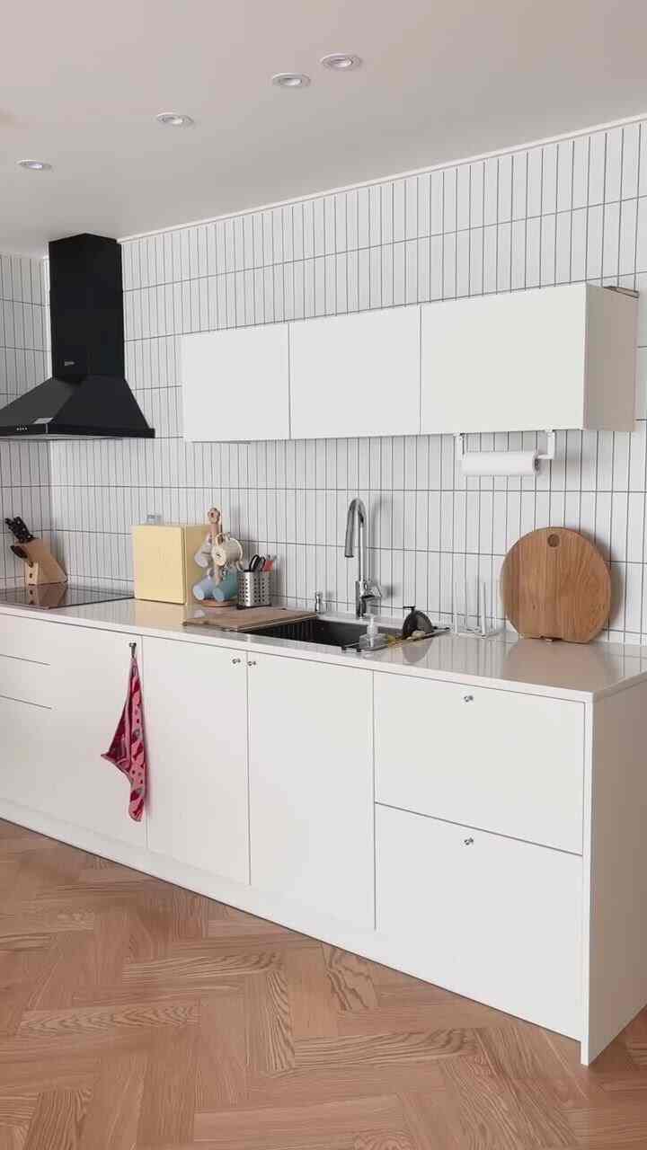 The long-awaited Arno chair has arrived, so let's clean it up ✨
It goes well with Ims 🤍🤍
.
.
Insta🌟 moonjjong.house