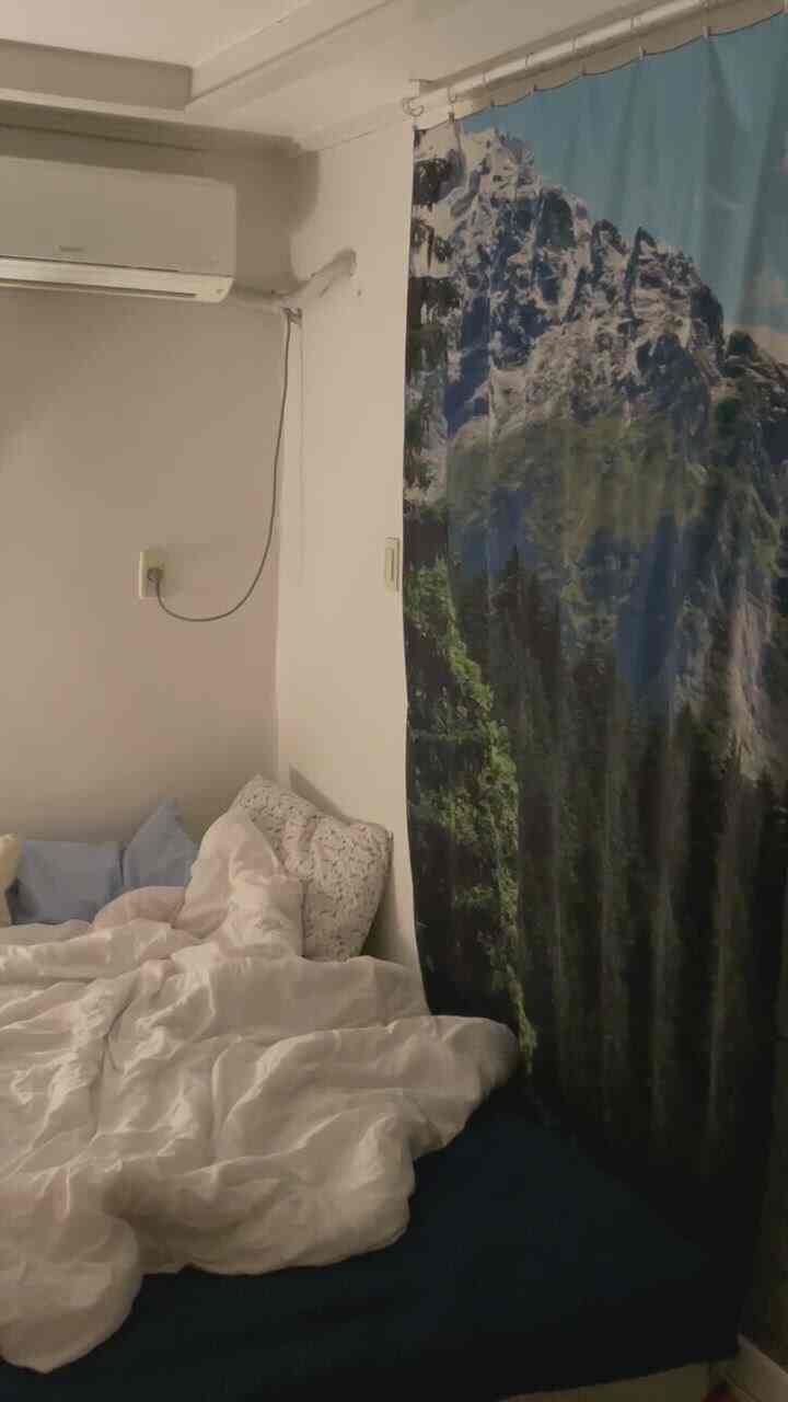 歌でも構いません🎵
💿今日のプレイリスト💿私たちが愛していない - キリボーイ