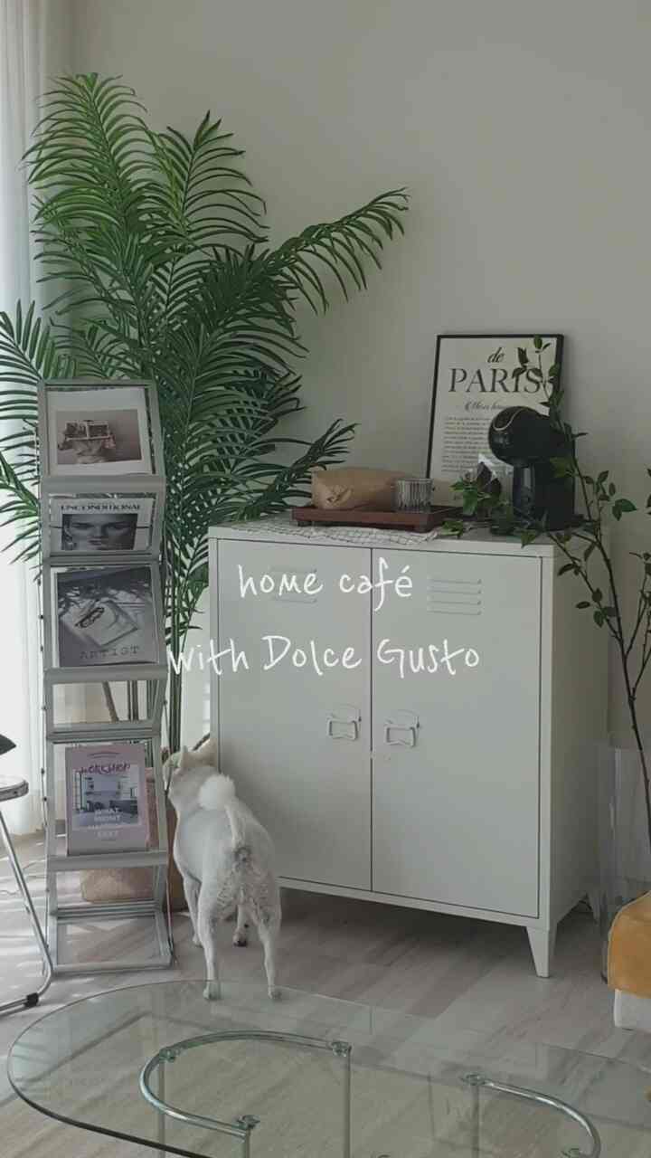 コーヒーをあまり楽しんでみると、あれこれコーヒー用品を備えている方ですが、ドリッパしながらフィルターしながら何も必要なく、ただマシン一つだけ置けばカフェゾン終わり！ 

感動的なシンプルさで街の女の子になったような気分 

-

スターバックスアイスアメリカンカプセル
すべての後期が証明するように本当にしっかりと癒されたスターバックスそのものの味だとどんどん驚きます！ 

グリーンインテリアを追加するので、スターバックスフォーレ店になったのも同じです..💚 

