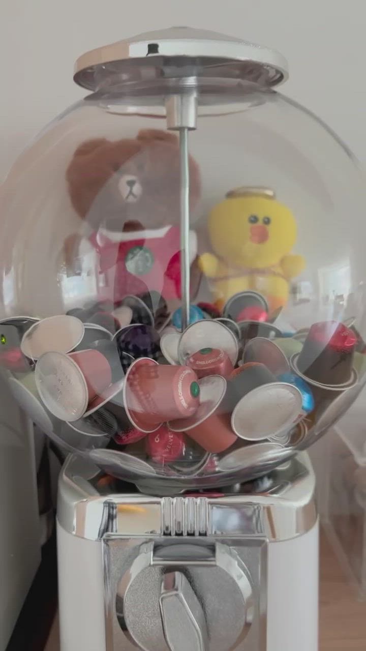 Mini Capsule Dispenser Machine user photo