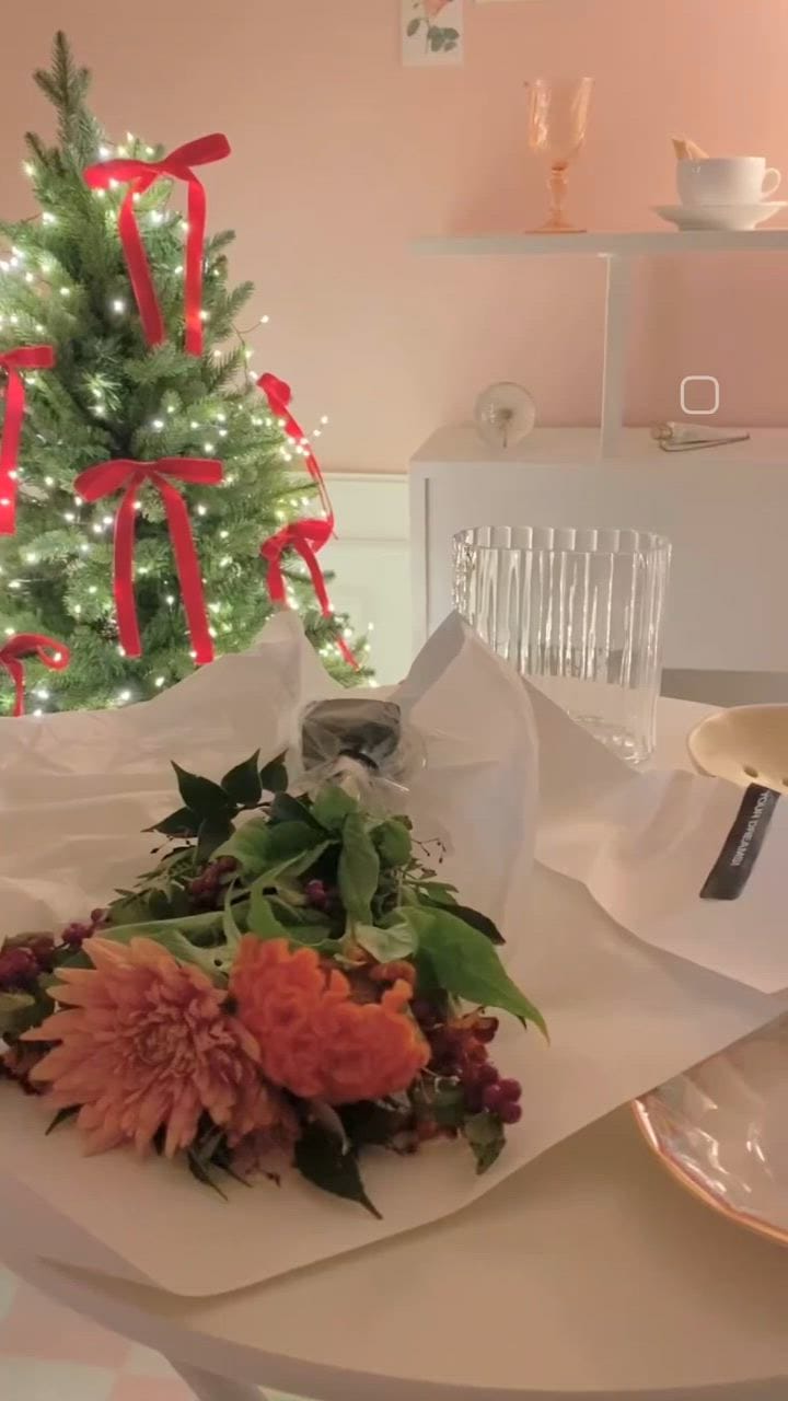 Ikebana Ceramic Vase user photo