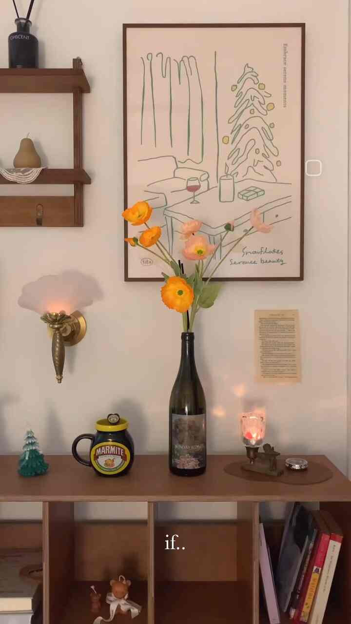 #하노니홈 🏡✨

#homesweethome #inmyroom #myroom #roominspiration #roomdecor #homedecor #desksetup #beddingsets #beddingdecor #plantlover #planterior #방꾸미기 #집꾸미기소품 #집꾸미기 #데스크테리어 #플랜테리어 #빈티지소품 #화이트우드인테리어 #작은방꾸미기