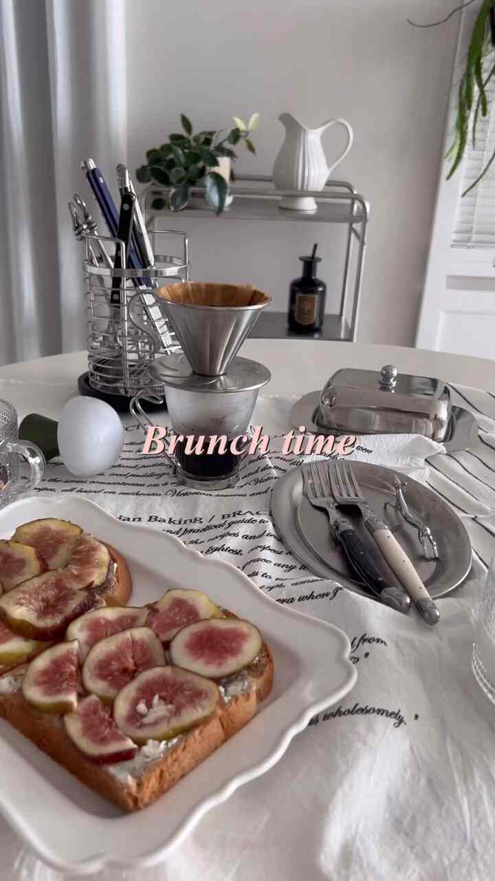  #홈쿡 #홈스토랑 #브렉퍼스트 #홈카페 #스텐드리퍼 #무화과크림샌디치 #스뎅 #오브제영업대회 #플레이팅필살템 #원형식탁 #쇠테리어 #brunch #breakfast
