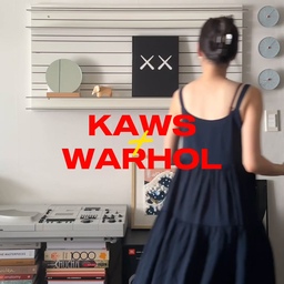 #예쁜템최고야
Kaws + Warhol 🔗
카우스와 앤디워홀 전시기념 컬렉션 아트북 🖤
언젠가 전시도 볼 수 있을거라 기대하며
유니클로에서 아트북 먼저 겟겟..🫶🏻
-
#tovhaus #midcenturymodern #designedtolast #interiordesign #vintagefurniture #토브하우스 #미드센츄리 #홈데코 #디자인가구 #인테리어디자인 #아트북 #디자인북 #커피테이블북 #카우스 #앤디워홀 #kaws #andywarhol #artbook #designbook #coffeetablebook