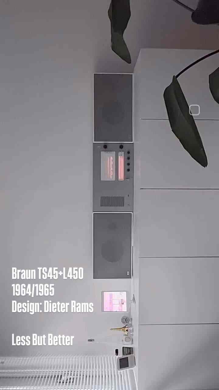  #집꾸미기 #브라운 #braun #dieterrams #디터람스 #디터람스오디오 #braunts45 #braunl450 #서재 #작업실 #작업실인테리어 #서재인테리어 #빈티지 #빈티지소품 #블루투스스피커 #빈티지인테리어 #nujabes #누자베스 #식집사 #플랜테리어 #플렌테리어 #식물인테리어 