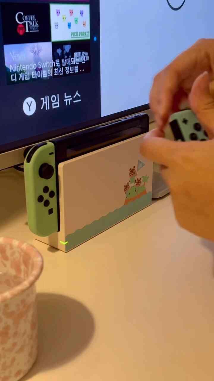  #닌텐도스위치 #동물의숲 #동물의숲에디션 #동숲 #게임기 #스마트모니터  #animalcrossing #nintendo #nintendoswitch #nintendoanimalcrossing #방꾸미기 #마이뷰 #스마트티비 #집꾸미기 #데스크테리어 #데스크 #데스크소품 #타공판인테리어 #타공판 #책상 #책상인테리어 #책상꾸미기 #게임 #게임방 #닌텐도게임 #동숲 #동물의숲게임