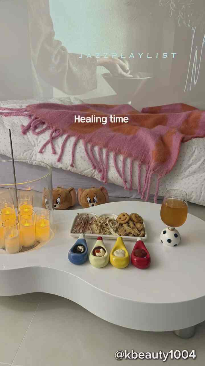 ＃広告ですがとても良いです
ぜひこの時間だけになれば口が気になりましたよ🤭

普段愛情のある食器類に盛り 
私のための癒しの時間はとても良いです。

長い間目を覚ましていた 
ボールドソースボールを連れてきた。 
とてもかわいいですね！

通常ボールドな陶器の後ろに 
水栓がないので皿を洗うときは気になります。
このソースボールの裏側の水栓のおかげで
衛生的に管理することができて良いです。

ソースボールは日常生活です 
ちょっとした幸せがいっぱいです。
贅沢には感性的な生活用品、デコ用品、キャンプ、 
バカンス、キッズ用品、化粧品、スポーツ用品など 
様々な品目を扱っています。

EVENT
今惜しみないように 
フォローイベントが進行中です。

詳細については、InstaのGood Mallでお会いしましょう。


＃イベント＃イベント＃フォローイベント＃イベントが進行中
＃ソースボール＃ケチャップソースボール＃小道具インテリア＃キッチンインテリア＃可愛い＃気分＃akimmall＃HealingTime＃ftc 