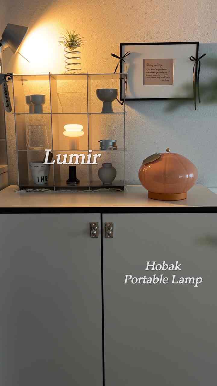 #오감리뷰 プログラムを通じて製品を提供され、直接使用してスタイリングした後期です。

🏷️ ルミール（ルミール）かぼちゃポータブルランプ  #호박조명 #열매조명 #루미르열매조명 #호박포터블램프 #조명인테리어 #거실인테리어소품 #거실인테리어 #조명맛집 

