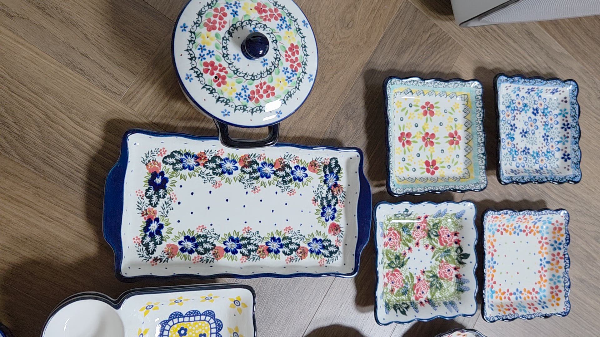 Floral Dinnerware Set for 4 (22-Piece) user photo