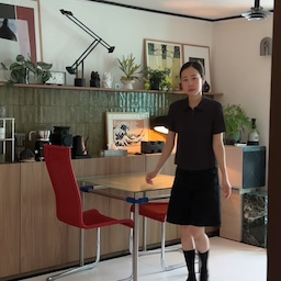 My life with a baby be like 🙂‍↔️👶🏻✨
-
#tovhaus #midcenturymodern #designedtolast #interiordesign #livingroomidea #decorinspo #토브하우스 #미드센츄리 #홈데코 #디자인가구 #인테리어디자인 #홈스타일링 #집꾸미기 #타일인테리어 #아파트인테리어 #용띠아기 #아기가사는집  #육아일상 #청룡띠아기 #아기방꾸미기 #아이방인테리어 #momlife #momlifewithboys #babyroom #콘수프기록집 #오늘의우리집 #마이룸투어 