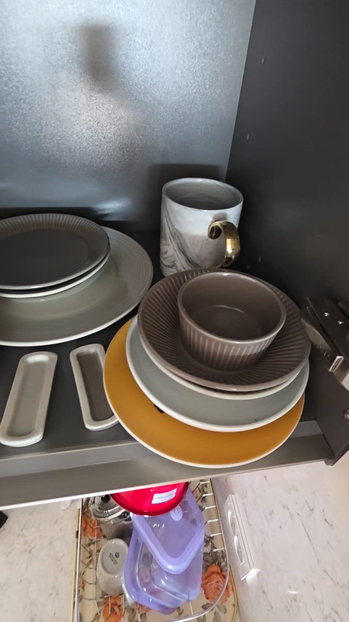 Lining Dinnerware & Plate Home Set for 2 (16-Piece) user photo