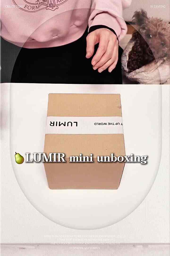 🍐一目惚れしたルミールミニ実ライティングアンボクシング映像〜

もう一度編集してみてください〜😘

かわいい実の形に実を仕上げる革タグのディテールまで～～

本当にとても愛情のある照明です〜


p.s.実際、背景音楽が合わないのはとても知っています。

ハウルの動く城「人生のカルーセル」があまり聞きたくて

バックグラウンドミュージックに入れました。

＃ルミール＃ルミール照明＃ルミール果実照明＃照明＃インテリアの花は照明＃アンボクシングレビュー＃コンスープ記録集