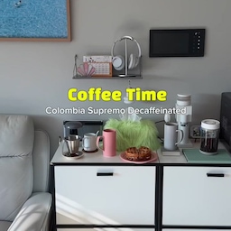 #콘수프기록집 #커피타임
매일매일 커피 한 잔의 여유☕️🤎
#coffeetime #coffee #커피타임 #거실인테리어 #거실 #홈카페 #홈카페인테리어 #맞팔