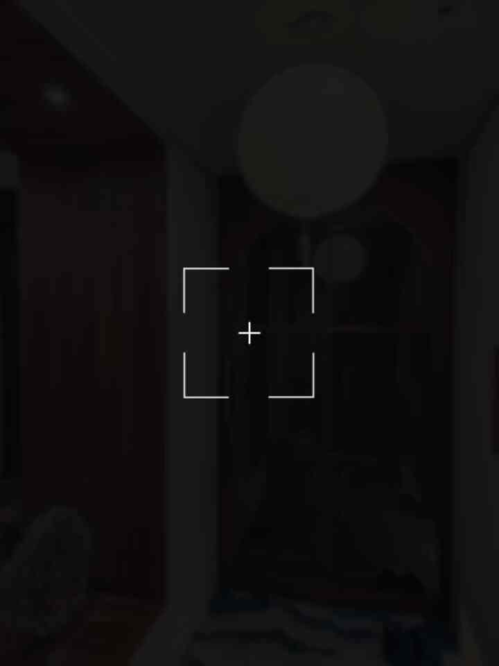 我が家の玄関漢紙などでセルプリフォーム🤍
とても好きです！

センサーなどだけになっていればセルフでハンジなどつけられますよ！
ちょっとした玄関にハンジなどでのみ交換しました。
雰囲気感性ともに捕まった玄関完成👉🏻👈🏻



＃コンスープ記録集 
#玄関中門 #玄関飾り #玄関照明 