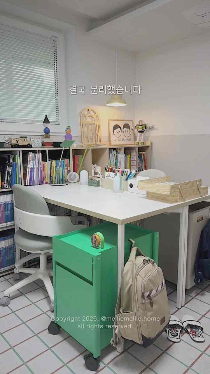 ＃コンスープ記録集＃子供部屋のインテリア

兄弟の救助を変える💚

＃子供部屋飾り＃家具配置＃勉強室＃兄弟部屋＃小学生部屋＃本棚＃本棚飾り＃本棚インテリア 