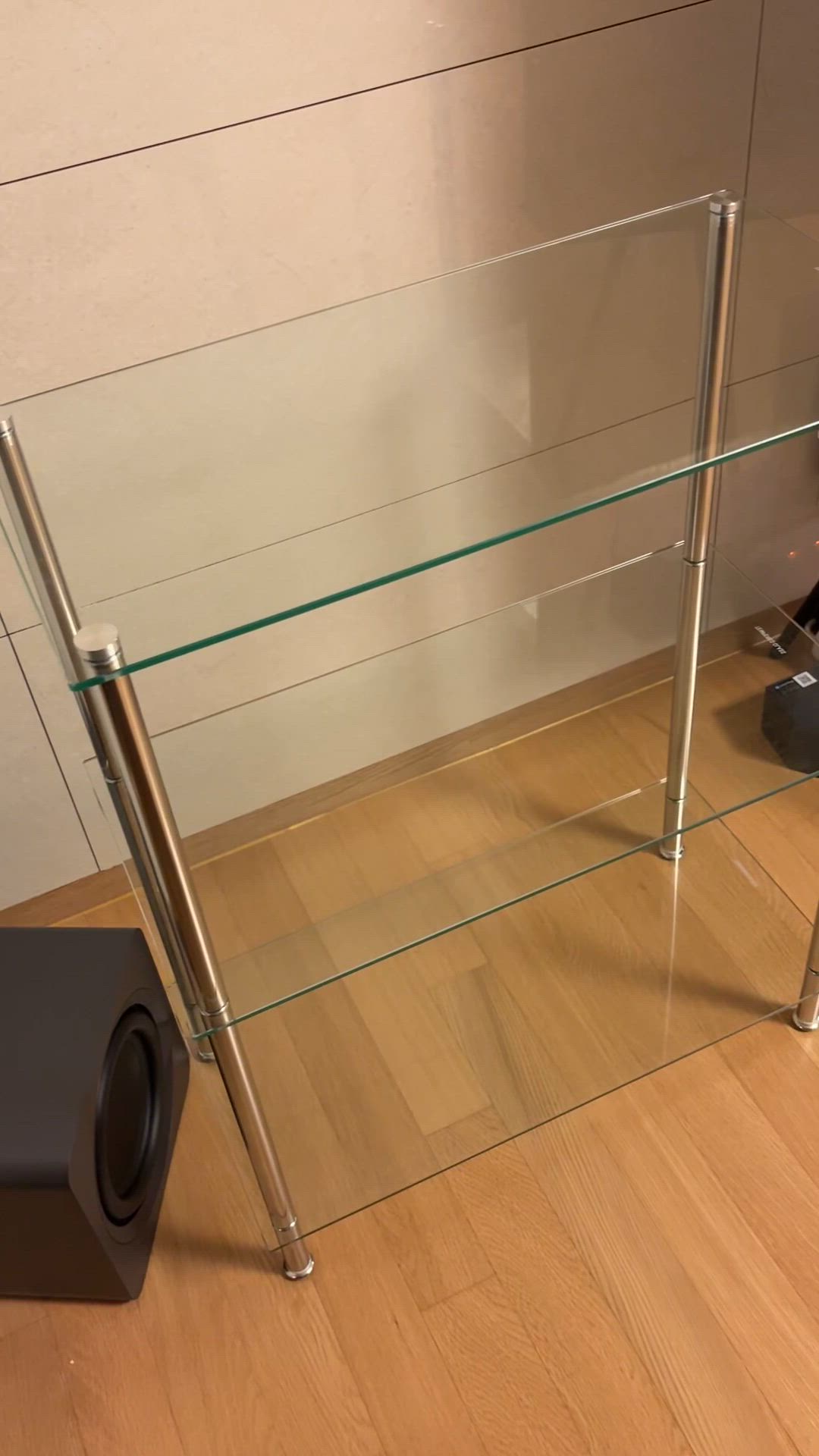 Mid-Century Modular Glass Shelf user photo