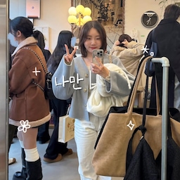 인스타 피드나 오집 피드 색감 맞추기 어려우신 분들 이거 써보세요!! #제공
저희 집은 동향집이라 맑은 날 오전이 아니면
사진이 칙칙하게 나오더라구요 ⸝⸝ʚ̴̶̷̆ ̯ʚ̴̶̷̆⸝⸝ 
그래서 구도, 배치가 마음에 들어도
어두운 색감 때문에 보정에 많은 시간을 쏟곤 했어요
하지만 이젠 #버터필터 하나로 간단히 해결해요 🧈
아무리 흐려도 터치 한 번에 뽀용하게 만들어주는데
이거 웨 사용 안훼..? 집스타그래머 치트키자나..! 
저처럼 피드 꾸미기에 진심이라면 아묻따 추천이에요!
사람도, 집도 화사하게 살려주는 이 필터가 뭐냐면-
버터필터🥞💛
#콘수프기록집 #예쁜템최고야 #인스타 #집스타그램 #보정 #사진색감 #인스타그램 #맞팔 #맞팔환영 
