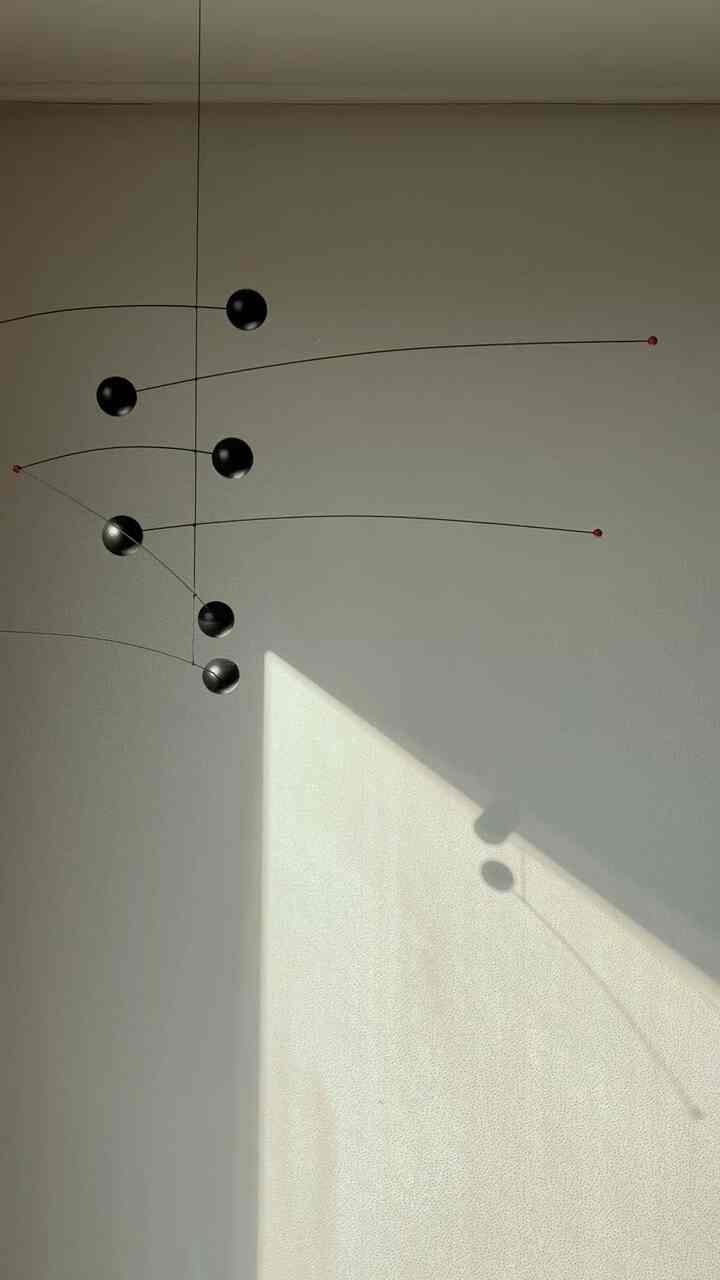  Futura  #모던인테리어 #덴마크디자인 #북유럽디자인 #북유럽인테리어 #모빌멍}  


