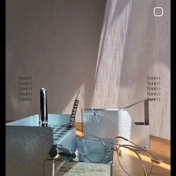 #시크한쇠테리어 
1. Sanro Pencil Holder ㅣ인더스트리얼 빈티지 펜슬홀더
알파벳 L자를 모티브로 형태와 기능을 연결지어 디자인된 펜슬홀더.ᐟ 
2. Sanro Tape Cutter (Medium)ㅣ인더스트리얼 테이프 디스펜서(미디움)
간결한 구조 속에 담긴 디테일.ᐟ 
3. Sanro RAW CAST TRAY ㅣ 주물 트레이
독일 뮌헨에서 활동하고 있는 Thought Progress와 협업을 통해 출시된 산로의 주물 트레이로 트레이, 화병, 접시 등을 종이로 만들어온 작가 고유의 종이 질감이 금속 표면 위에 새겨진 오브제.ᐟ
매일 마주하고,
자주 손이 닿는 것일수록
더 아름답게🤍 
#산로 #sanro #pecilholder #연필꽂이 #tapecutter #deskterior #casttray #metaltray 
#트레이
