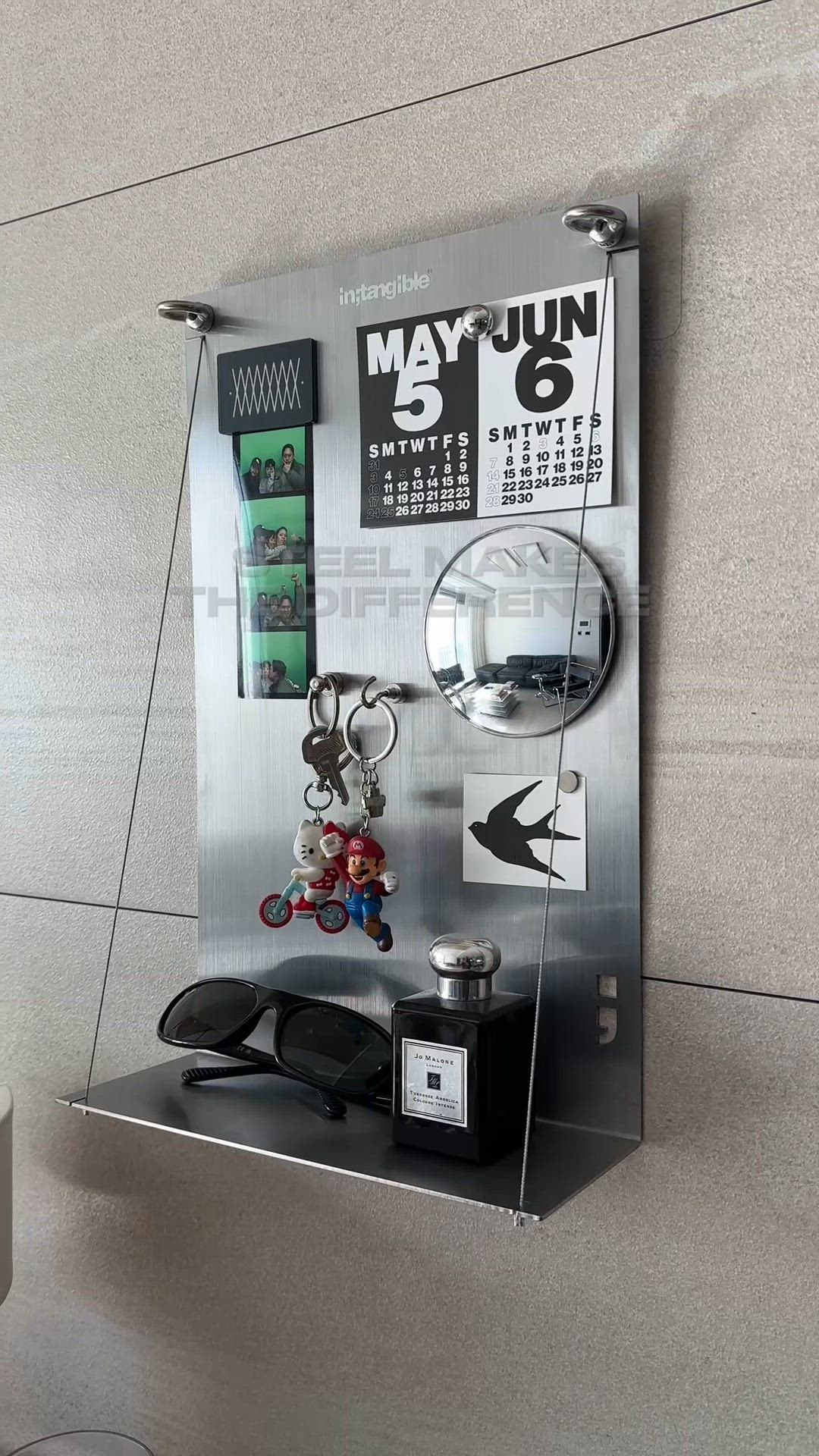 Magnetic Stainless Steel Wall Organizer user photo