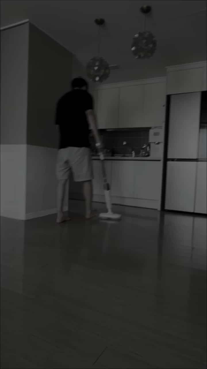 我が家ビポ＆アフター 

最初は本当の考えもなかった照明のせいで驚いて気絶しそうだった私たちの家、、🏠

今私の色を探しています。  #비포 #비포사진 #비포앤애프터 #콘수프필름 #콘수프기록집 #콘수프챌린지 