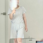 늘 조금씩 채워가고 비워내는 중인 우리집 거실.

​계절을 담은 식물과 읽고 싶은 책 그리고 커피 한잔.

​특별할 건 없지만 이런 소소한 일상을 좋아합니다.


#쿨톤인테리어 ​#오늘의집 #거실인테리어 #홈스타일링 #미니멀라이프 #화이트인테리어 #플랜테리어 #홈카페 #집의기록 #일상기록 #온라인집들이 #취향공유 #살림기록 #구정마루 #디아망 #아이있는집 #맞팔 #맞팔환영 #소통해요