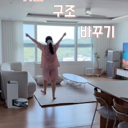 거실 구조 바꾸기
바꾸고나서 쓰러지기
거실에 둘 테이블을 주문했는데
올 생각을 안하네요…🥲
(방학 시작했는디 언제 오려나..)
.
🏷️ 큰 소파 - 무니토 콤피 소파
.
.
🏠좋은 집이 꿈이었어요
🪄평범한 집에 작은 마법을
#쏭벤져스 #집꾸미기 #아파트인테리어 #거실인테리어 #거실꾸미기 #소파 #무니토소파 #무니토콤피소파 #모듈소파 #1인소파 #보트테이블 #거실테이블 #홈스타일링 #콘수프기록집 #맞팔해요 #맞팔환영 #디아망 #디아망퓨어화이트 #샤시필름 #러그 #워셔블러그 #삼성더프레임 #75인치티비 #산뷰 
