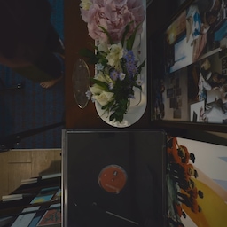 #콘수프기록집 #콘수프필름 #콘수프챌린지 #오늘의우리집 
평화로운 주말오전의 우리집
-
-
-
#턴테이블 #턴테이블선반 #턴테이블추천 #틔운미니 #틔운 #lg오브제컬렉션 #lg전자 #lg전자구독좋아요 #lg전자잘산템 #lp #lp플레이어 #lp수납장 #lp판 #거실인테리어 #거실 #거실꾸미기 #거실테이블 #거실수납장 #거실수납 #거실장 #수납장 #캐비넷 #캐비닛 #캐비넷수납장 