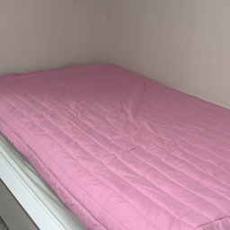 원룸 살면 꼭 필요한 청소템 추천
작은 원룸일수록 청소는 미루지 않는 게 답…!
매일 쓰기 좋은 청소템 3개만 골라봤어요 🤍
1️⃣비바 자동 센서 휴지통
손대지 않아도 자동으로 열려서
요리하거나 청소할 때 은근 편리해요!
2️⃣고로고로 초강력 테이프
바닥에 떨어진 머리카락부터 먼지까지
슥슥 굴려주면 깔끔하게 정리 완료✨
3️⃣스카치 다용도 먼지떨이
가구 위, 틈새, 선반처럼
청소기만으로 부족한 곳까지 간편하게!
원룸 청소 귀찮은 사람이라면
이 3개는 진짜 한 번 써보세요 🤍
#원룸청소 #원룸청소템 #자취청소 #자취템 #자취필수템 #청소템 #청소용품 #집청소 #방청소 #원룸살림 #자취생활 #살림템 #살림추천 #생활꿀템 #생활용품추천