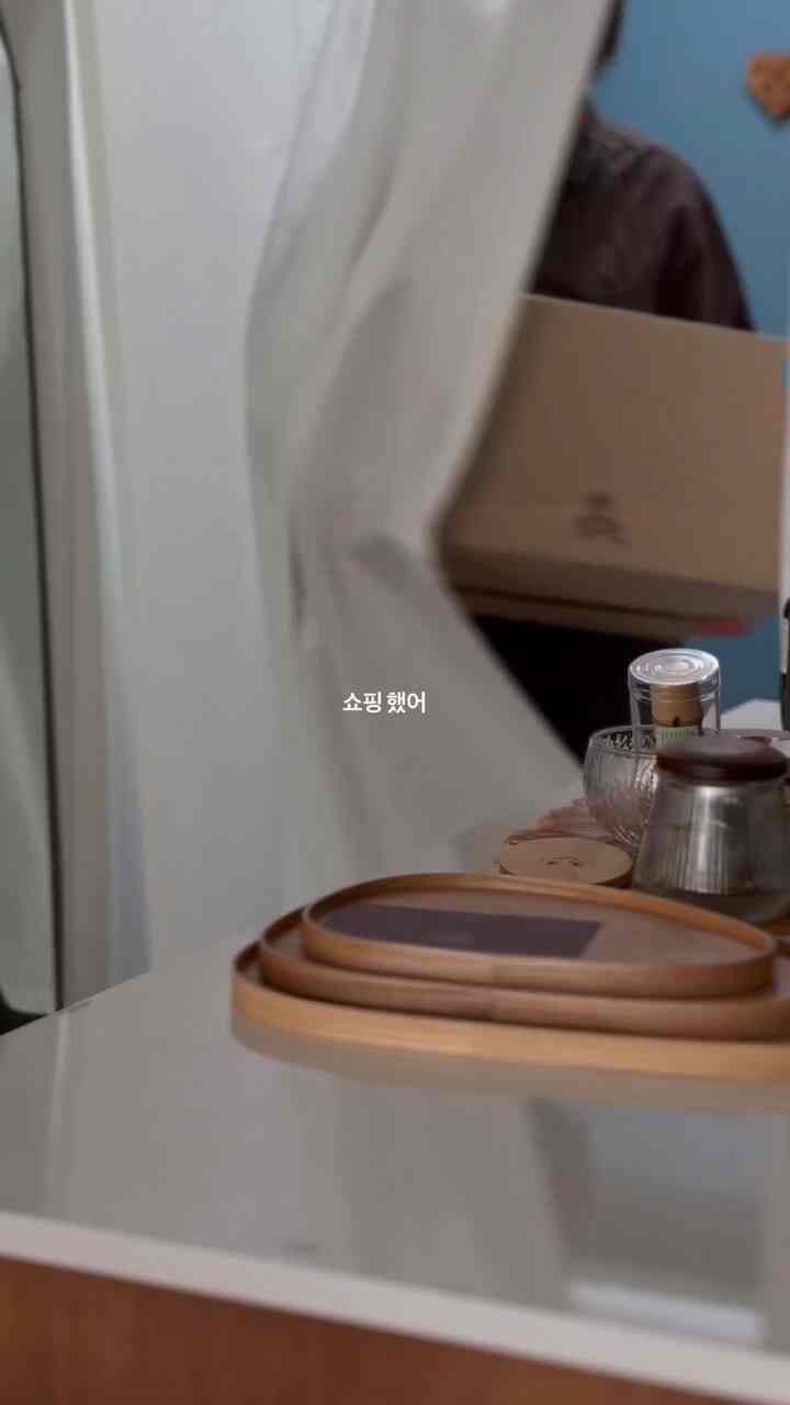  #콘수프기록 #콘수프필름 #콘수프기록집 #오이홈 #인소일 #그릇 #그릇추천 