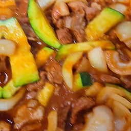 양념갈비는 역시 못 참지🤤🔥 달콤짭짤한 양념이 쏙 밴 돼지고기를 노릇하게 구워 한입 먹으면 육즙 팡팡! 불향에 감칠맛까지 더해져 밥 한 공기 순삭하는 마성의 맛❤️
#돼지고기양념갈비 #양념갈비 #돼지갈비 #돼지고기 #고기먹방 #먹방스타그램 #먹스타그램 #오늘뭐먹지 #저녁메뉴추천 #집밥메뉴 #고기스타그램 #맛스타그램 #푸드스타그램 #먹팔 #맛있는음식
https://link.inpock.co.kr/oioi4390
https://influencers.coupang.com/s/oioi4390
#프로필링크많관부#신상#신상기록#선팔댓글후맞팔#꿀정보#가볼만한곳#기록하기#추천템  추천해요 :D❤︎ 이쁜것 귀여운것#맛집 #맛집추천👍
https://www.youtube.com/@dalove04
구독좋아요ㅡ부탁드립니다 🩷
#콘수프기록 #콘수프기록집 #콘수프필름 #콘수프챌린지 #오늘의기록 #오늘의식탁 #오늘의집 #오늘의기록챌린지 #호스트챌린지 #오늘의가든 #오늘장면한컷
