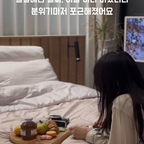 날씨가 점점 쌀쌀해져서 침구 바꿨더니
헤어나오질 못하는 이 포근함!
너무 좋네요~~~^^
오친님들 추운 날씨 감기 조심하세요!!!

이불은 세사리빙스테디 알러지케어이불이에요~

#콘수프기록집 #콘수프필름  #침구교체 #안방꾸미기 