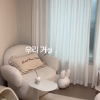 #잘산템 #잘산가구 #웜톤인테리어 #웜톤침실 #오늘의우리집 #콘스프기록집 #거실인테리어 #거실꾸미기 #거실테이블 #거실스타일링 #거실조명 #거실러그 #화이트인테리어 #화이트거실 #조명 #조명추천 #조명인테리어 #펫테리어 #펫가구 #펫하우스 #펫스텝 #17평 #17평인테리어 #18평인테리어 #18평거실 #신혼집인테리어 